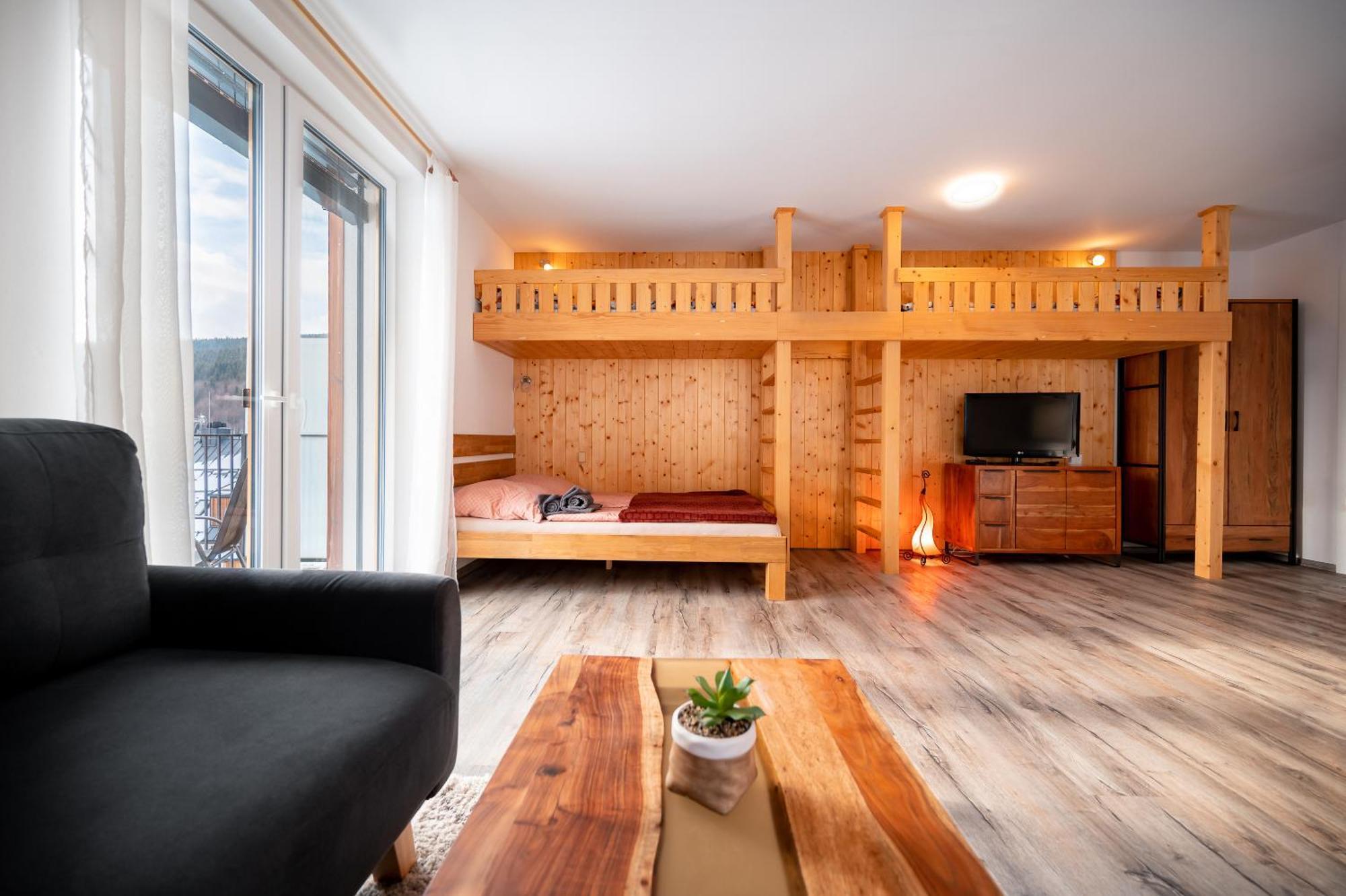 Apartman U Mamuta Dolni Morava Exterior photo